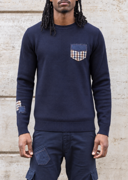 Maglione taschino blu